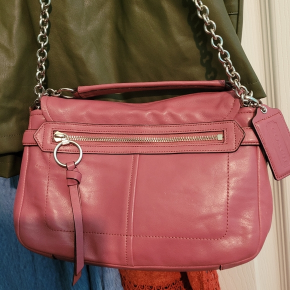 Coach #17825 leather like new chain strap - Picture 11 of 16